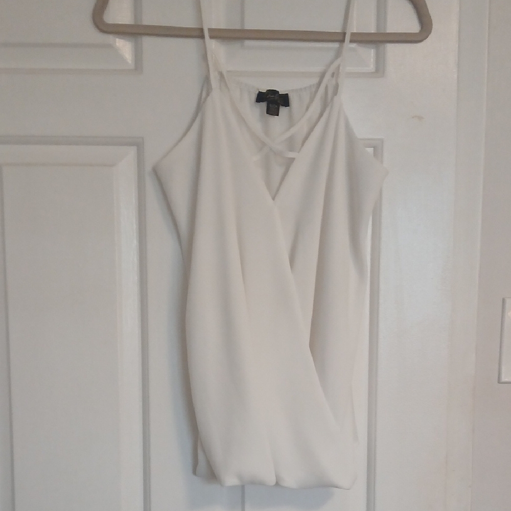 Thalia Sodi White Sleeveless Top